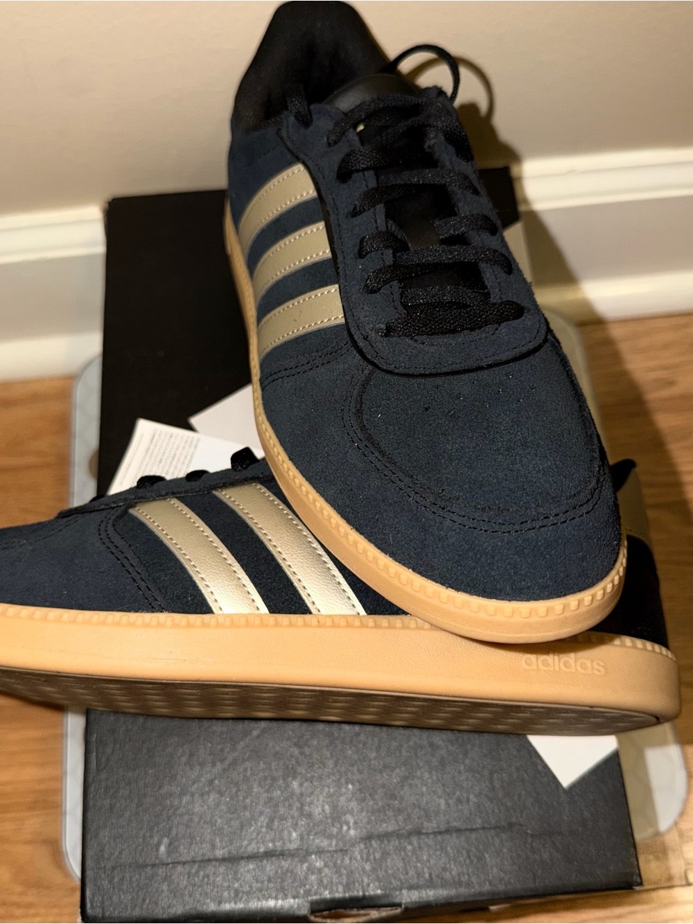 adidas Breaknet Sleek Sneakers - Black and Gum